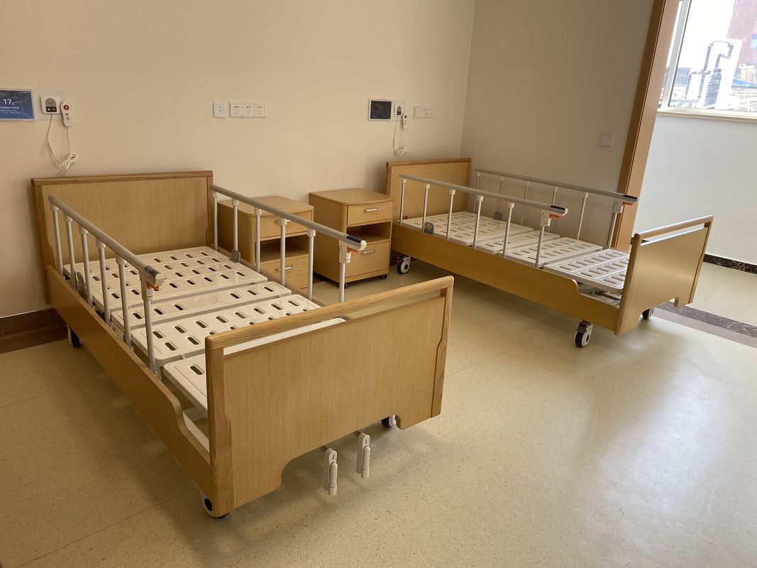 Hospital Aluminum alloy guardrail wood  material two function manual bed
