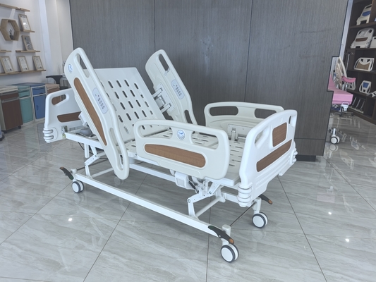 Hospital Delivery Bed with Electric Power Source and Maximum Bearing Capacity of 200Kg Class II Instrument Classification