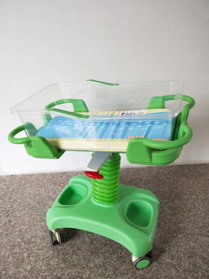 Diagonal Brake Hospital Baby Trolley With Transparent Plastic Basin