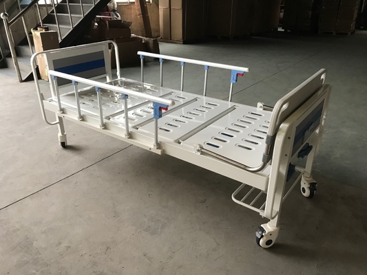 Blue And White Two Function Manual Medical Bed For Clinic