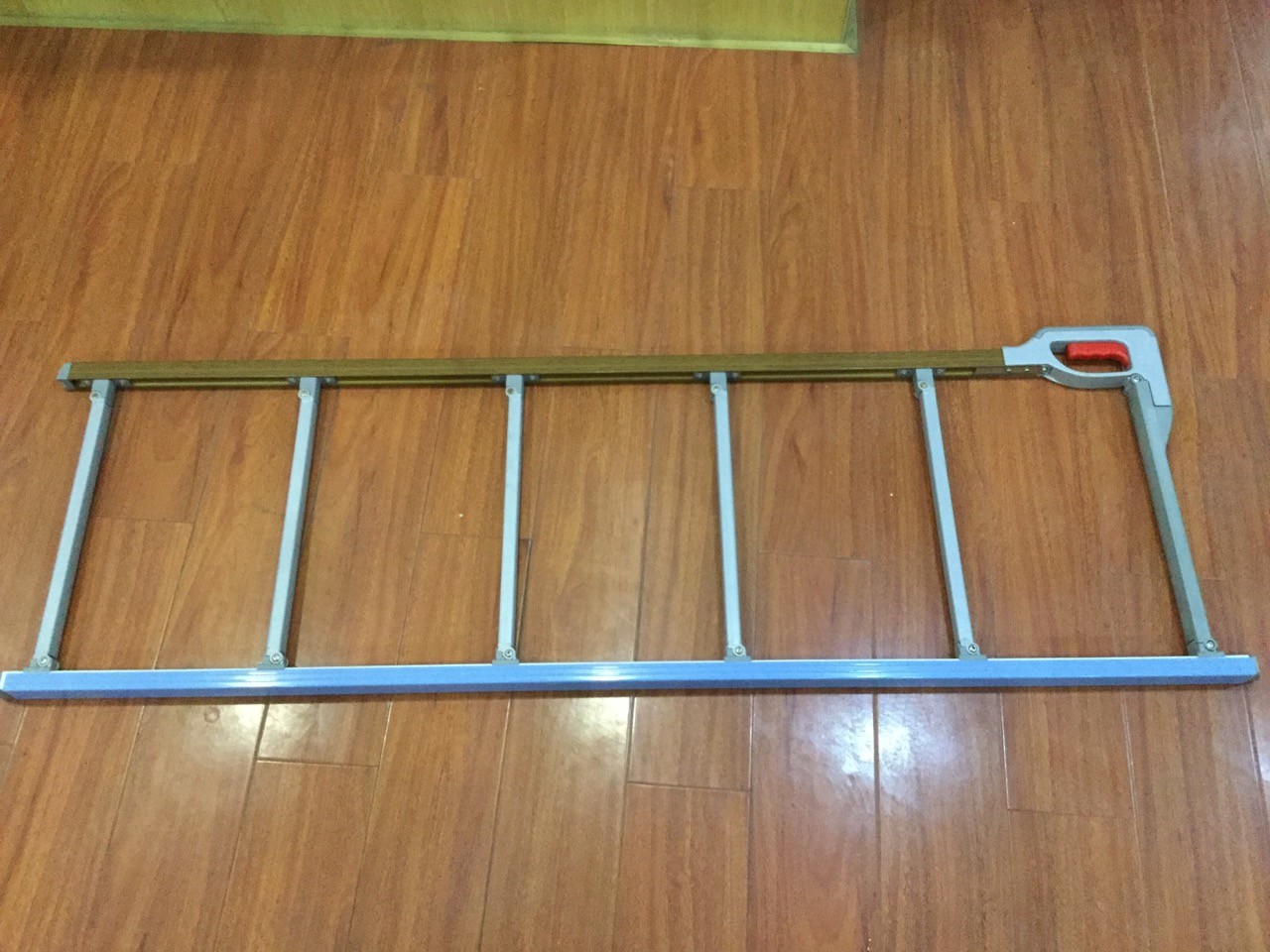 Six Pole Hospital Bed Guard Rails , Silver Collapsible Medical Bed Side